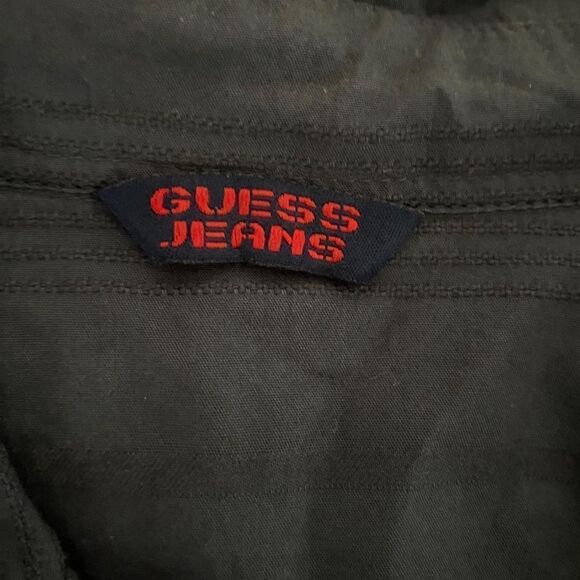 Guess SZ L button down black shirt - Picture 2 of 3